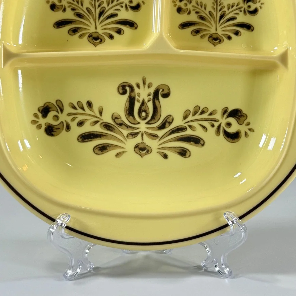 VTG Pfaltzgraff Village Melamine Divided Plate Yellow Brown Floral Retro Kitchen